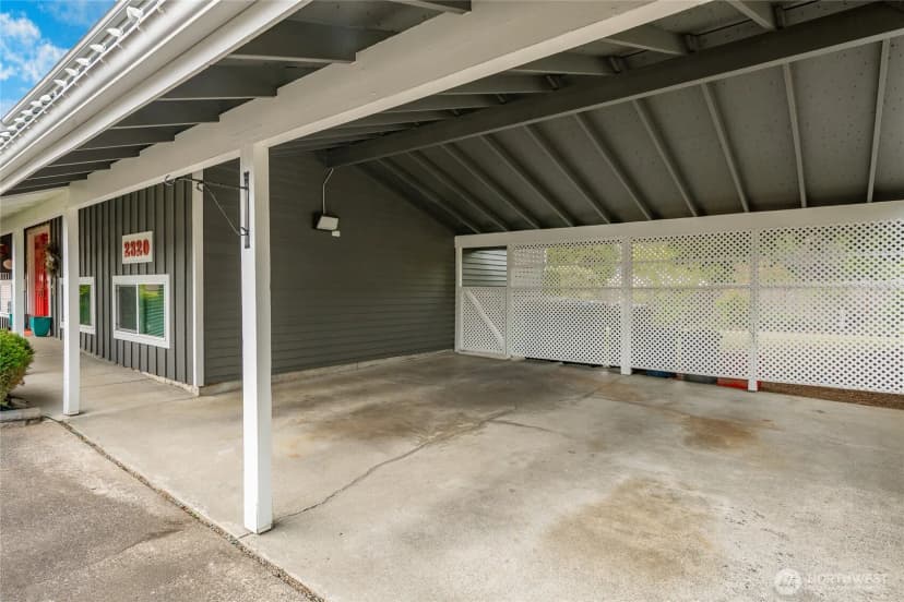 Property photo for 2820 E Crestline Drive, Bellingham photo 26