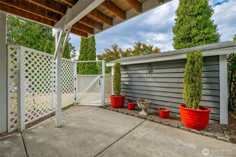 Property photo for 2820 E Crestline Drive, Bellingham photo 22