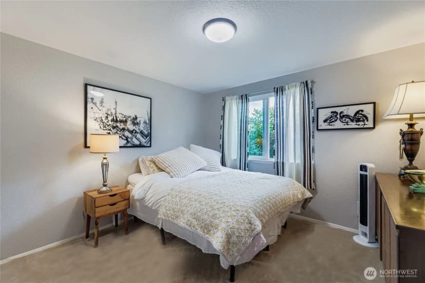 Property photo for 26807 Ne Beadonhall St, Duvall photo 17