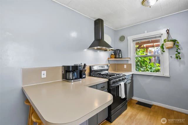 Property photo for 3503 Rockefeller Avenue, Everett photo 5