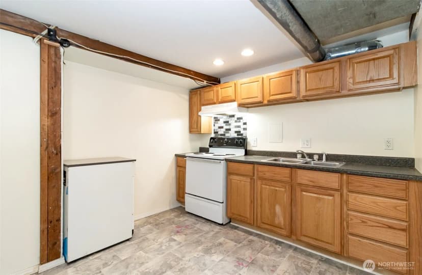 Property photo for 3503 Rockefeller Avenue, Everett photo 16