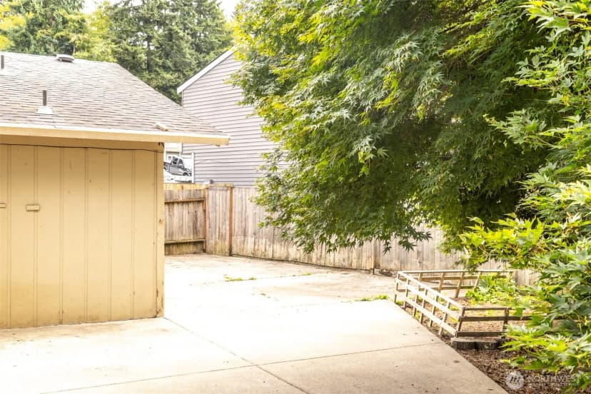 Property photo for 2401 Sw 318th Street, Federal Way photo 23