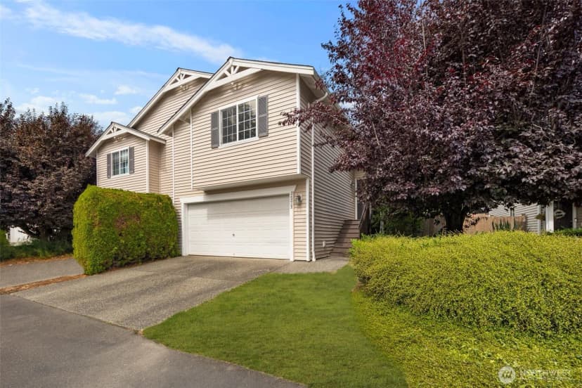 Property photo for 2621 123rd Place Sw #b, Everett photo 39