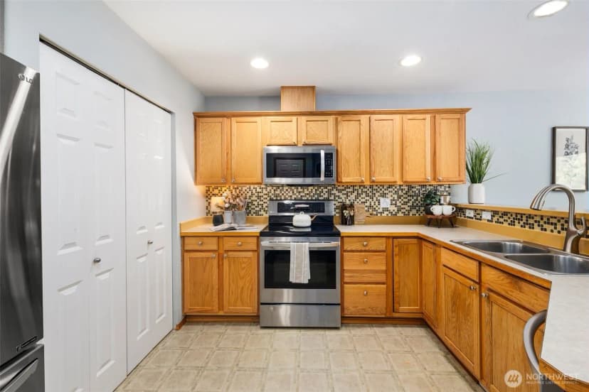Property photo for 2621 123rd Place Sw #b, Everett photo 10