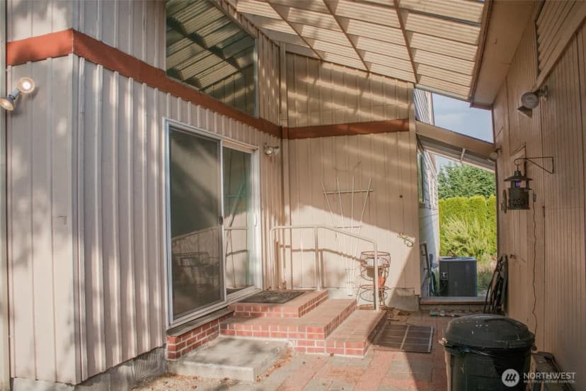 Property photo for 5101 S 163rd Place, Tukwila photo 17