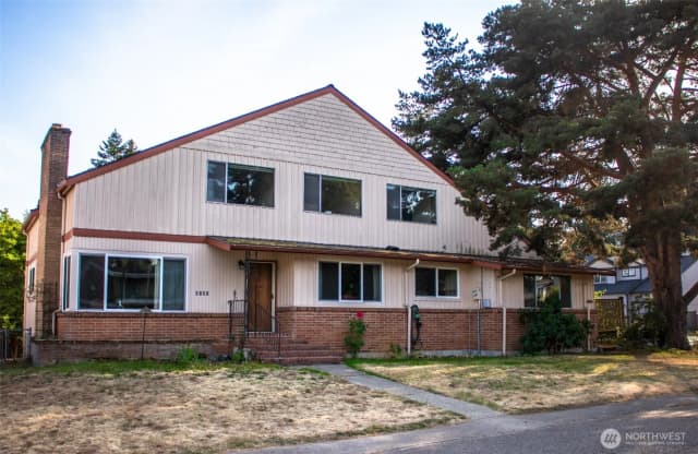 Property photo for 5101 S 163rd Place, Tukwila