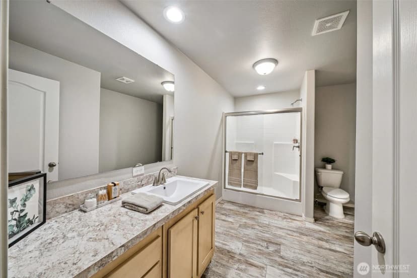 Property photo for 8107 Mazama Court Sw, Olympia photo 15