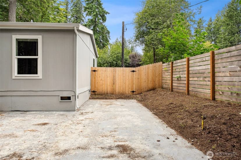 Property photo for 8107 Mazama Court Sw, Olympia photo 3