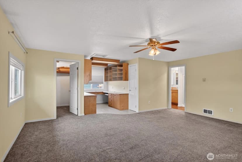 Property photo for 17330 11th Avenue Ne, Arlington photo 14