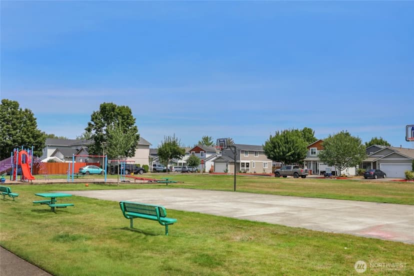 Property photo for 4410 149th Street Ne, Marysville photo 2