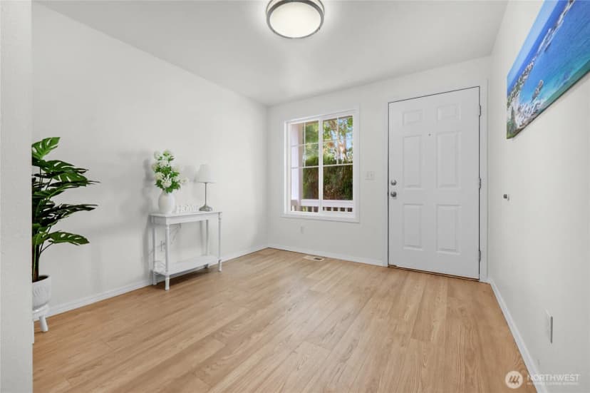 Property photo for 4410 149th Street Ne, Marysville photo 6