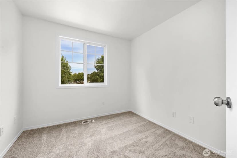 Property photo for 4410 149th Street Ne, Marysville photo 18