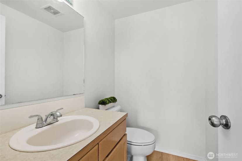 Property photo for 4410 149th Street Ne, Marysville photo 12
