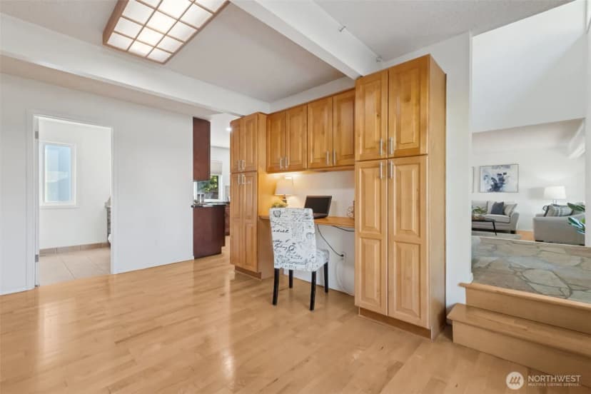 Property photo for 12513 Se 213th Street, Kent photo 11