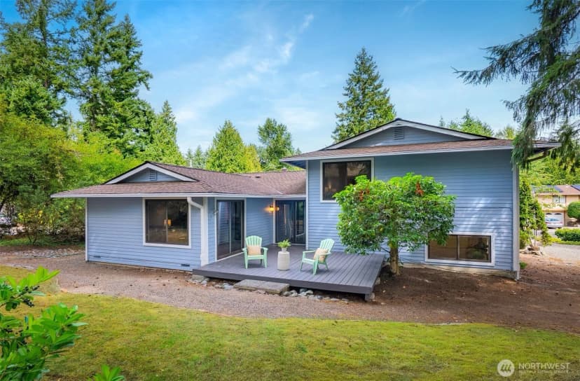 Property photo for 10925 165th Place Ne, Redmond photo 18