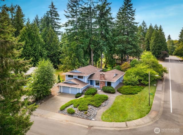 Property photo for 10925 165th Place Ne, Redmond