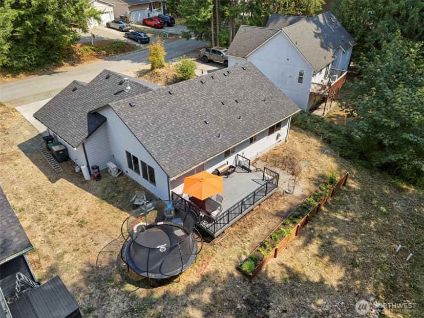 Property photo for 18817 Rampart Drive Se, Yelm photo 28