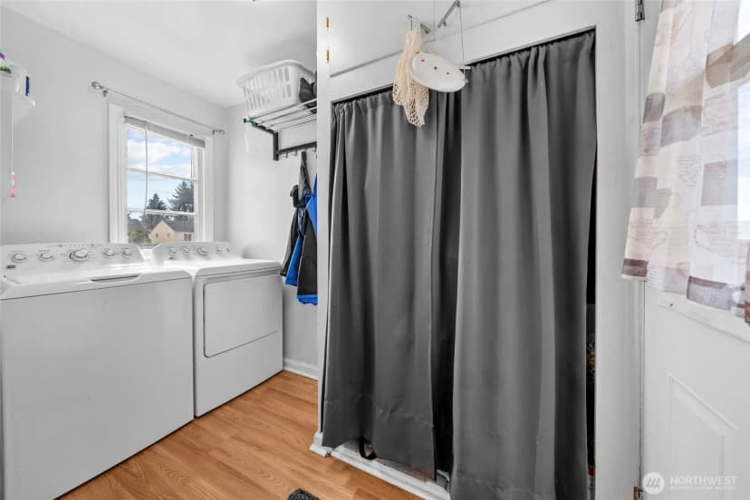 Property photo for 4709 S American Lake Boulevard, Tacoma photo 32