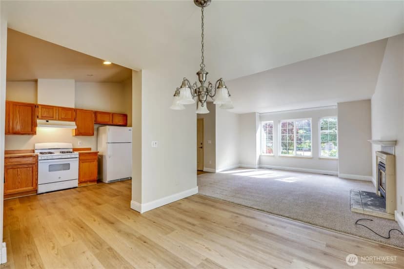 Property photo for 11019 Lobelia Avenue Nw, Silverdale photo 10
