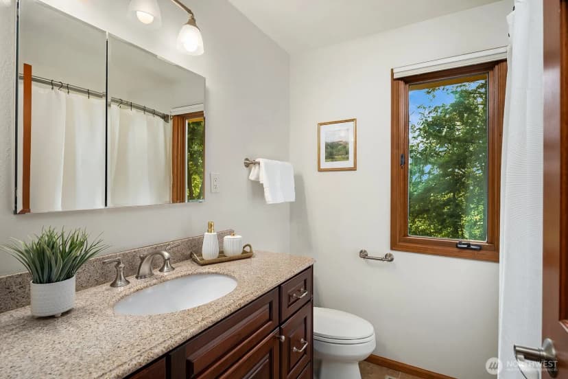 Property photo for 741 222nd Place Ne, Sammamish photo 23