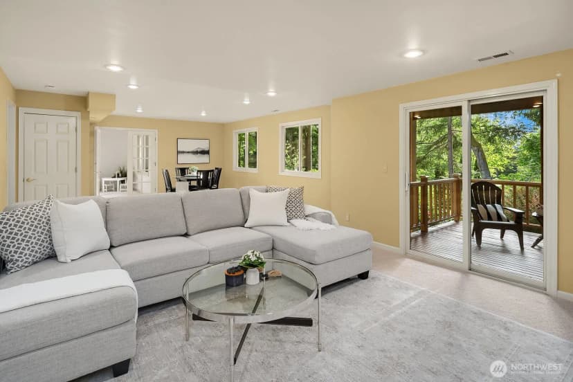 Property photo for 741 222nd Place Ne, Sammamish photo 24