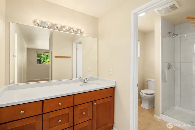 Property photo for 7825 115th Avenue Se, Newcastle photo 10