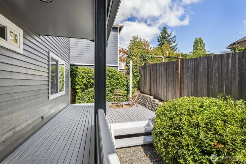 Property photo for 12332 40th Avenue Ne, Seattle photo 34