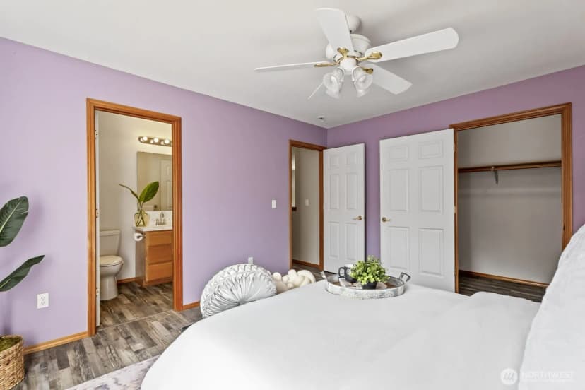 Property photo for 12332 40th Avenue Ne, Seattle photo 17