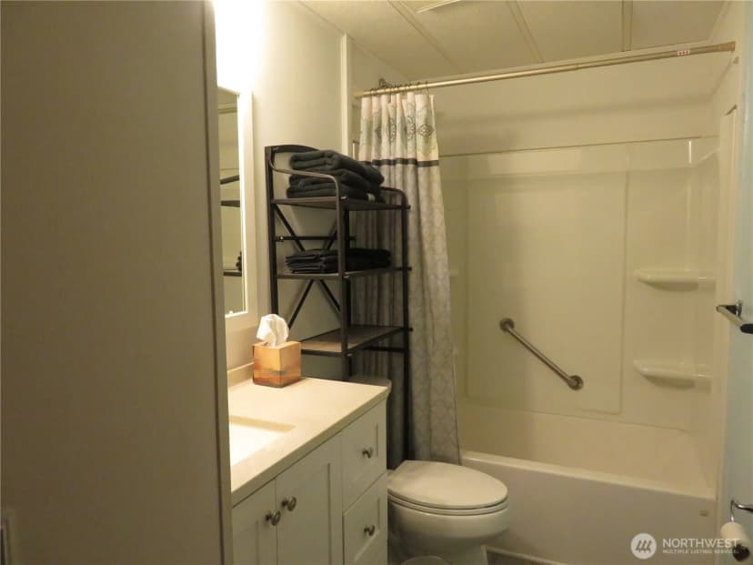 Property photo for 222 Delezenne Road, Elma photo 14