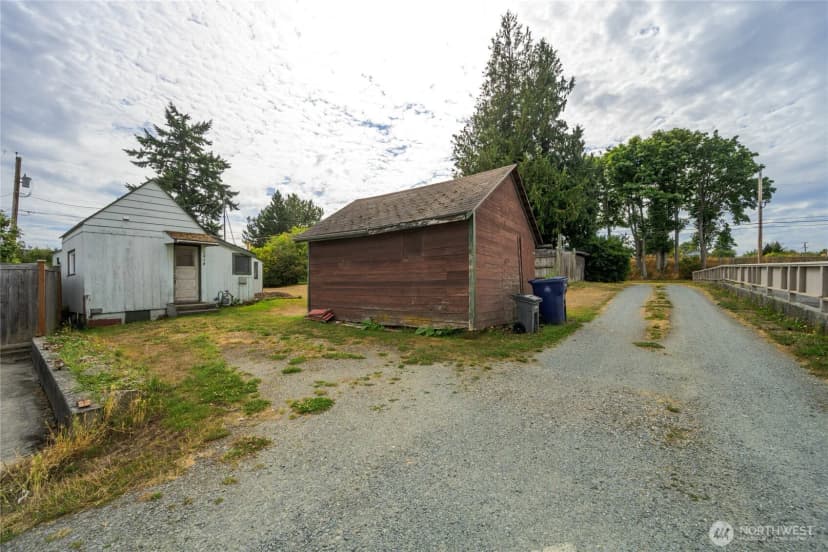 Property photo for 1214 14th Street, Anacortes photo 17