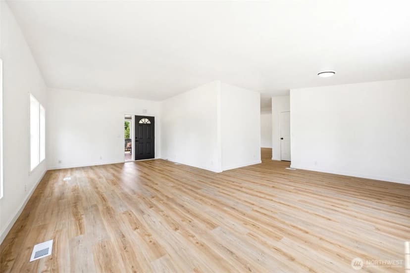 Property photo for 125 Highland Road, Winlock photo 8