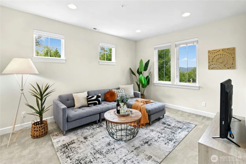 Property photo for 2300 Ne Park Drive, Issaquah photo 26