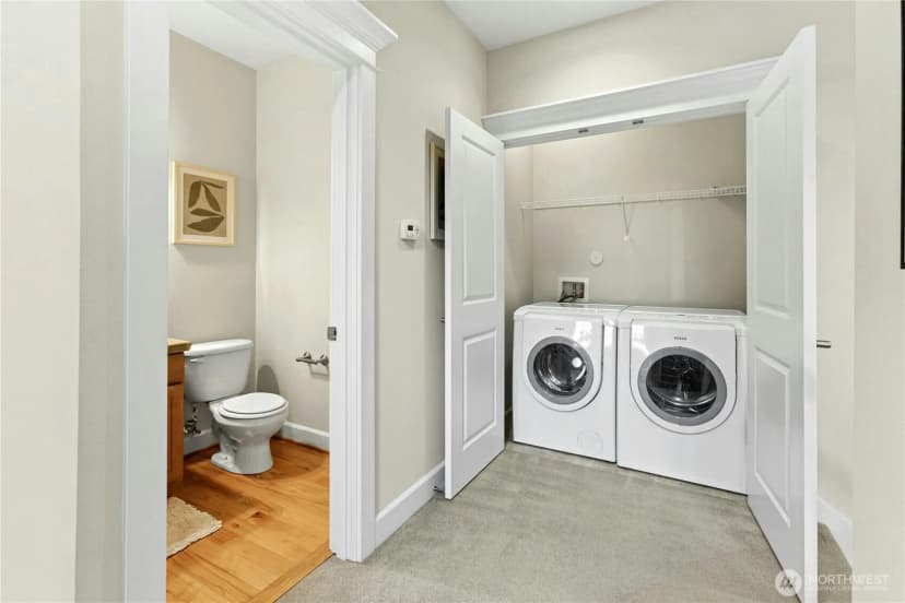 Property photo for 2300 Ne Park Drive, Issaquah photo 24