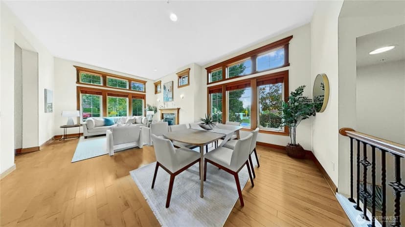 Property photo for 2300 Ne Park Drive, Issaquah photo 11