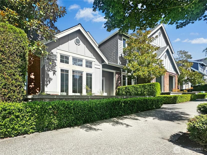 Property photo for 2300 Ne Park Drive, Issaquah