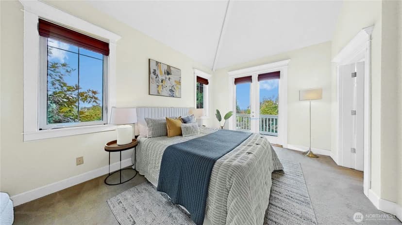 Property photo for 2300 Ne Park Drive, Issaquah photo 19