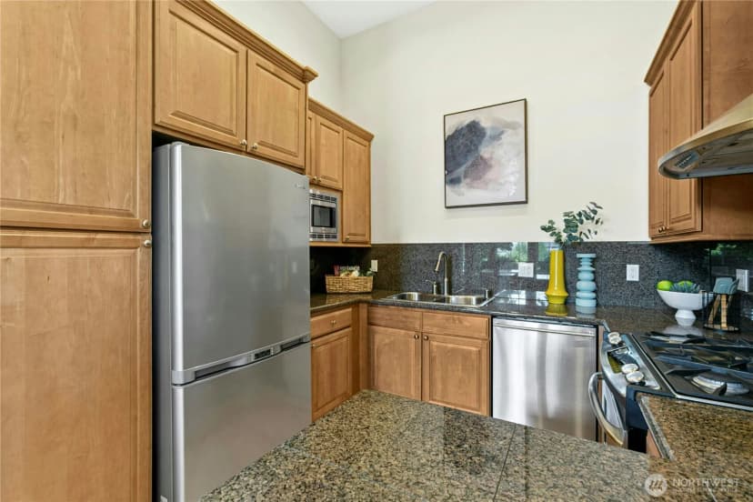 Property photo for 2300 Ne Park Drive, Issaquah photo 15