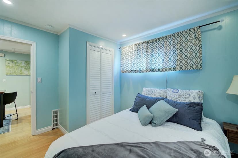 Property photo for 112 Nw 83rd Street, Seattle photo 15