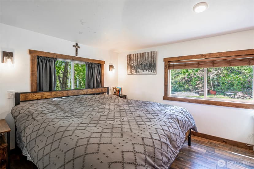 Property photo for 2474 Larsen Ln, Entiat photo 9