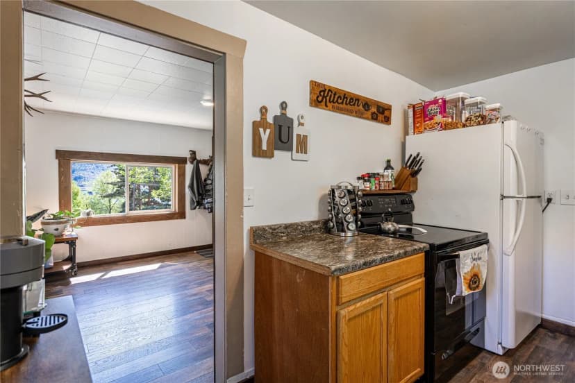 Property photo for 2474 Larsen Ln, Entiat photo 13