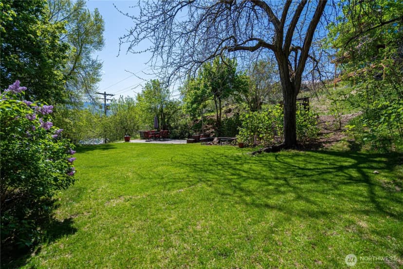 Property photo for 2474 Larsen Ln, Entiat photo 6