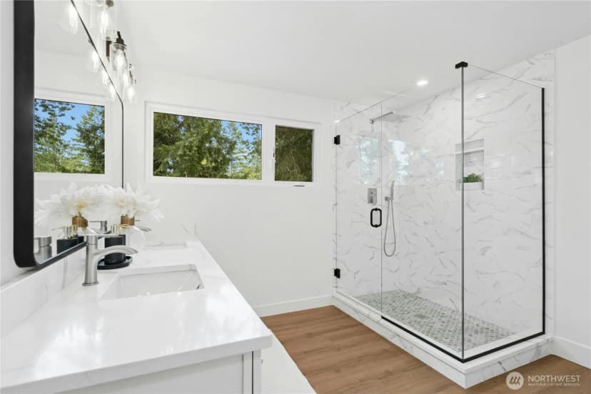 Property photo for 410 Mt. Jupiter Drive Sw, Issaquah photo 18