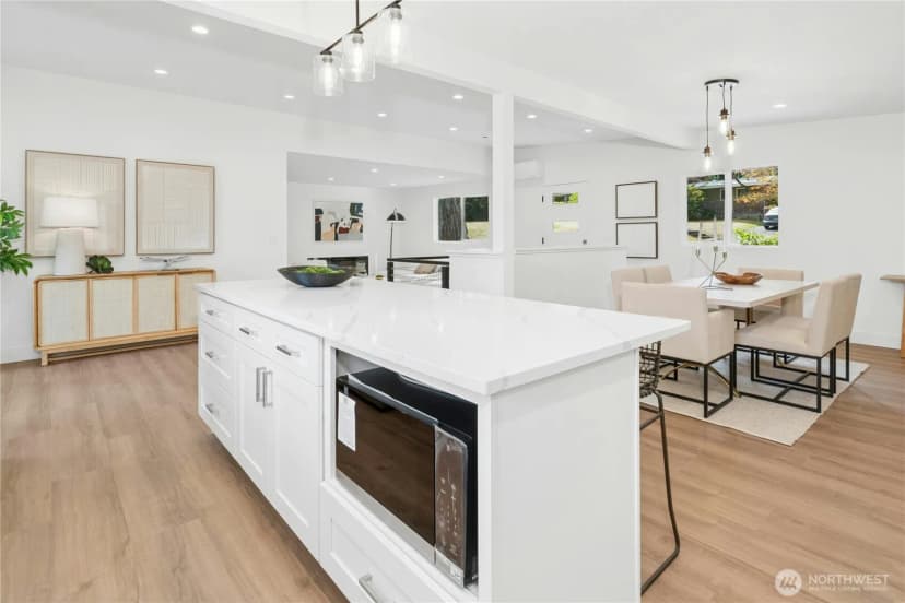 Property photo for 410 Mt. Jupiter Drive Sw, Issaquah photo 9
