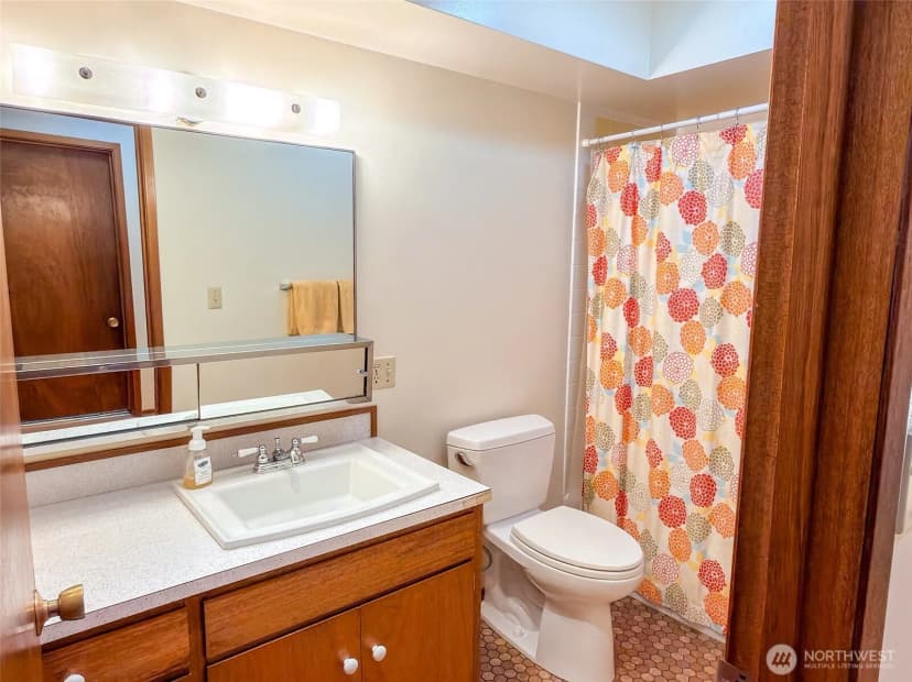 Property photo for 1407 Jefferson Street, Port Townsend photo 27