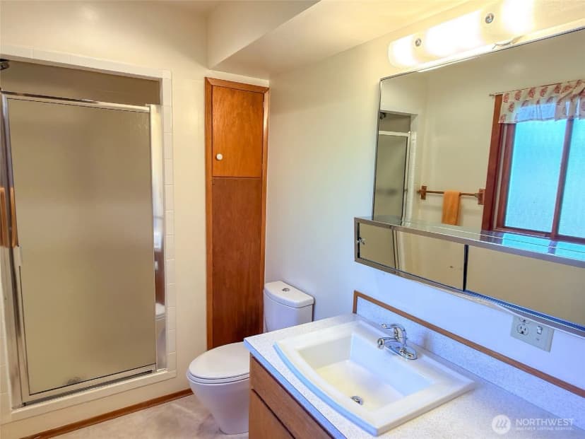 Property photo for 1407 Jefferson Street, Port Townsend photo 24