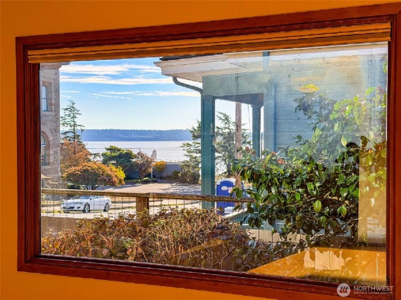Property photo for 1407 Jefferson Street, Port Townsend photo 7