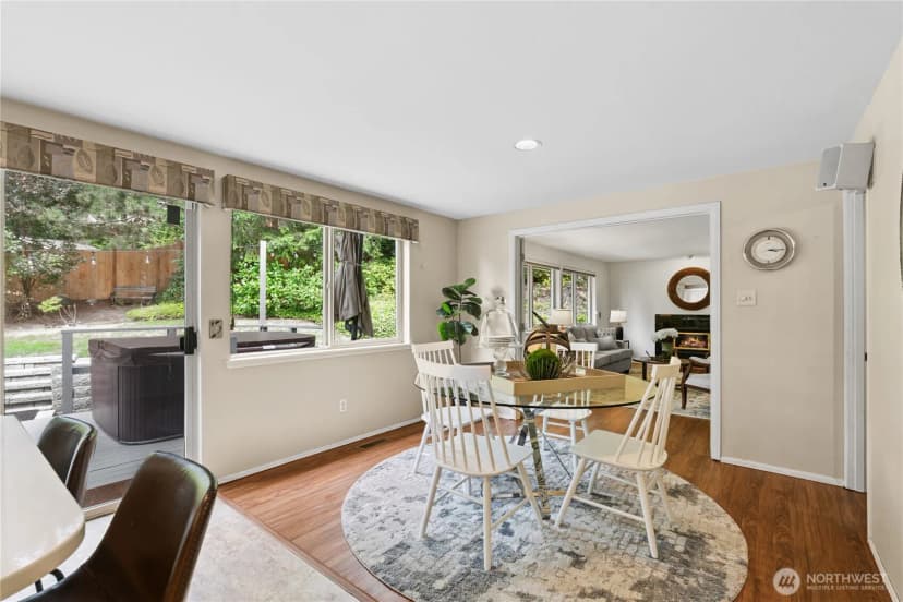 Property photo for 15240 Se 49th Street, Bellevue photo 15