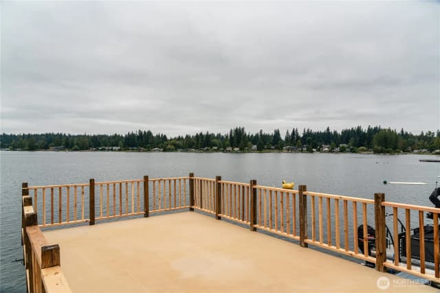Property photo for 17200 Schuhs Lane, Stanwood photo 3