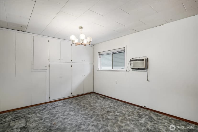 Property photo for 17200 Schuhs Lane, Stanwood photo 11