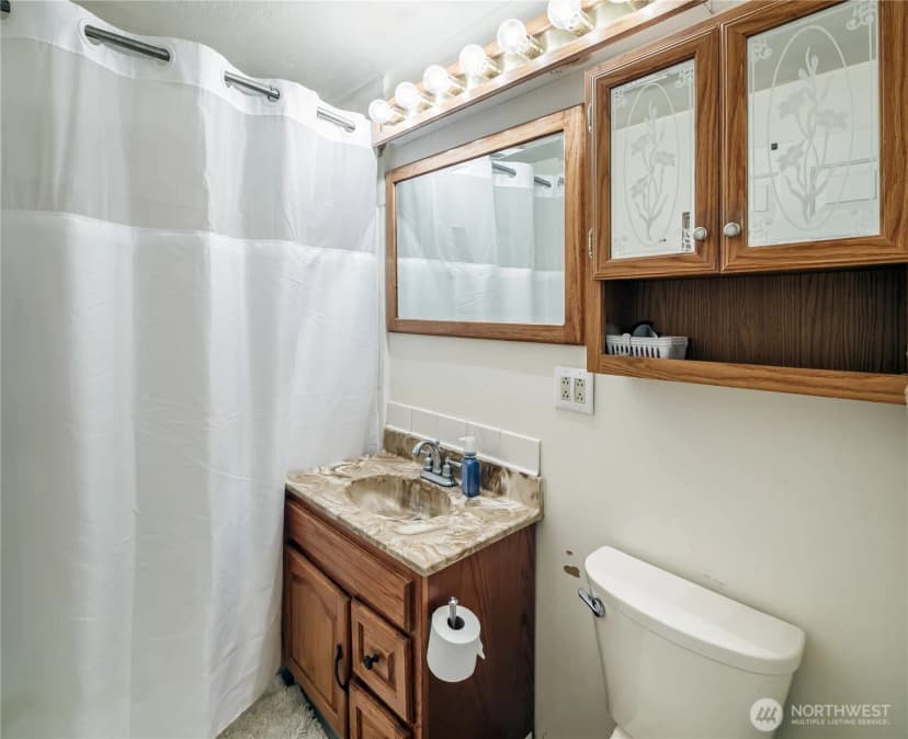 Property photo for 17200 Schuhs Lane, Stanwood photo 13